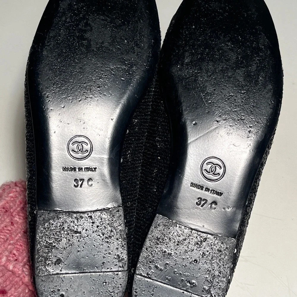 Elegant Black Sequin Flats Chanel